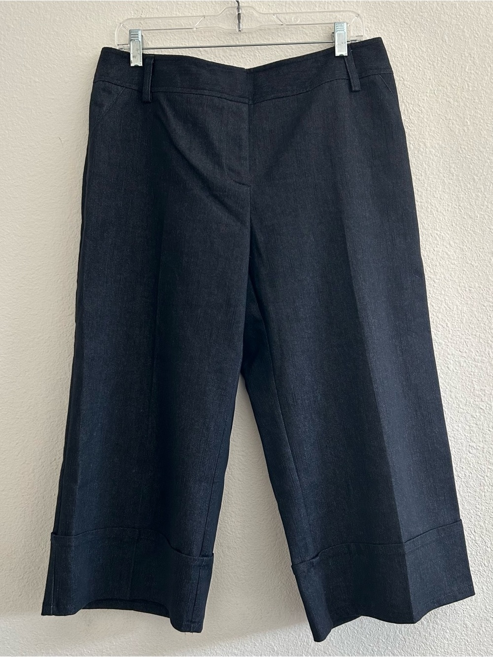 Cato Black Wide-Leg Cropped Pants